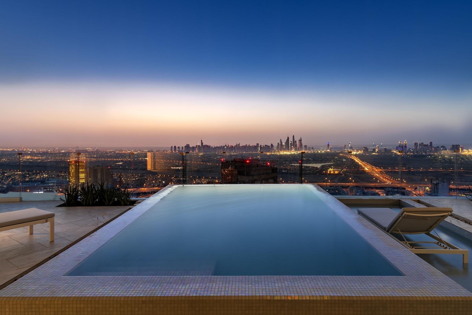 Five Jumeirah Village Dubai Buitenkant foto